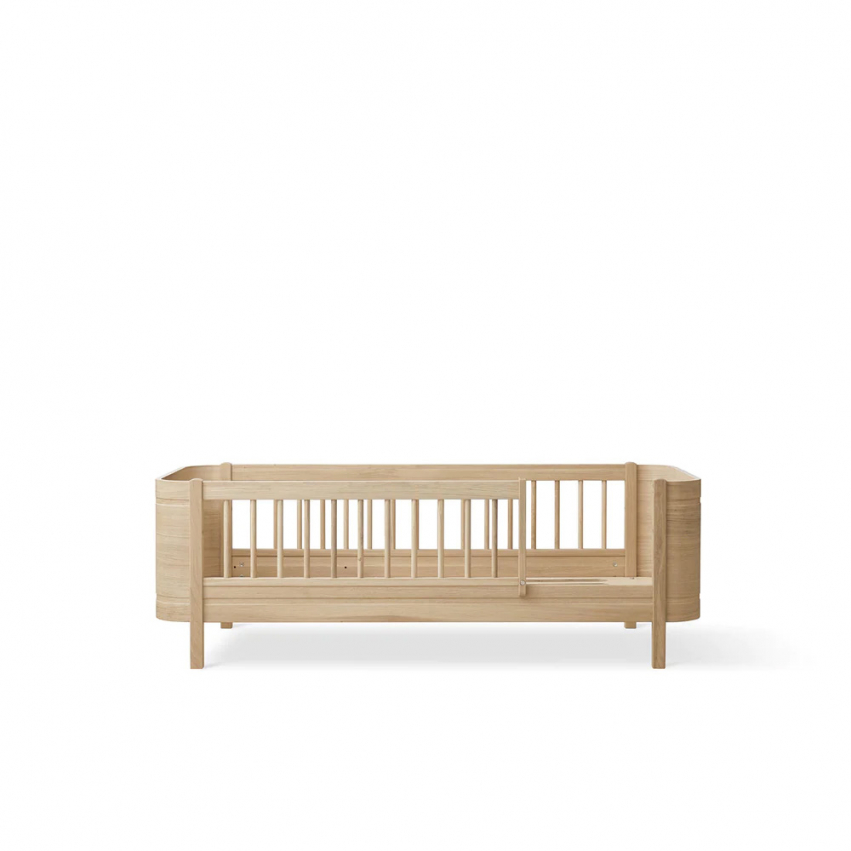 Oliver Furniture Wood Mini Juniorisänky Tammi ryhmässä Sängyt / Kaikki sängyt / Kerrossängyt ja lastensängyt / Juniorisängyt @ Sängvaruhuset Elgen (04158301)