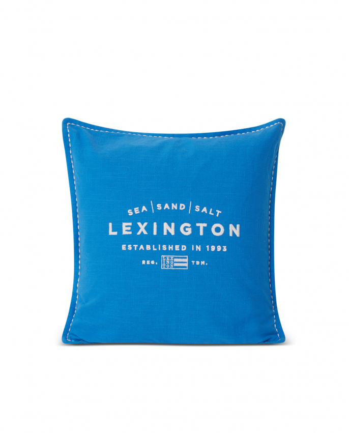 Lexington Sea Sand Salt Logo Embroidered Cotton Kuddfodral i gruppen Kuddar & täcken / Huvudkuddar & sovkuddar / Storlek / Kudde 50x50 cm hos Sängvaruhuset Elgen (122302615600)
