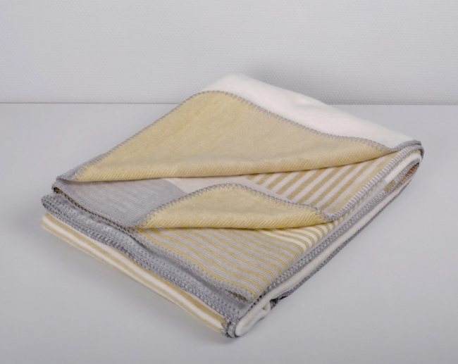 Värnamo of Sweden Jupiter-plaid grøn 150x200 cm