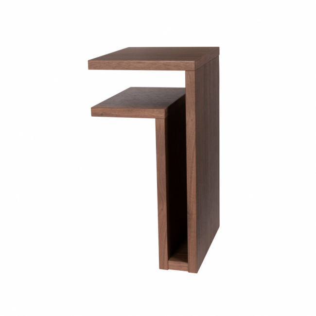 Maze F-Shelf Sängynvieruspöytä Walnut