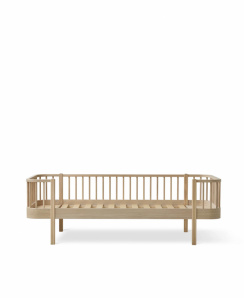 Oliver Furniture Wood Original Daybed Ek