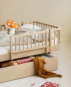 Oliver Furniture Wood Original Daybed Ek