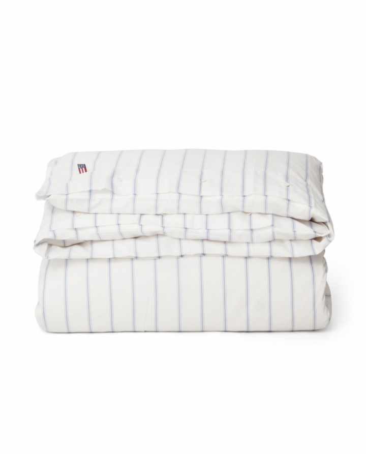 Lexington White/Blue Striped Lyocell/Cotton Påslakan i gruppen Sängkläder / Varumärken / Lexington hos Sängvaruhuset Elgen (11230025_160000)
