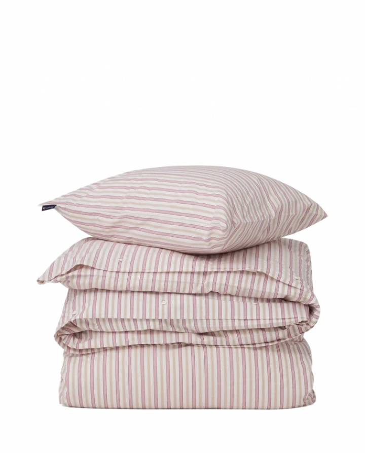 Lexington Dobby Striped Cotton Poplin Sengesæt i gruppen Sengetøj / Dynebetræk / Størrelse / Dynebetræk 220x220 cm hos Sängvaruhuset Elgen (1244000900)