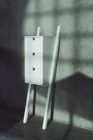 Mavis Luton Yöpöytä  3-laatikkoa (Valkoinen lakka)