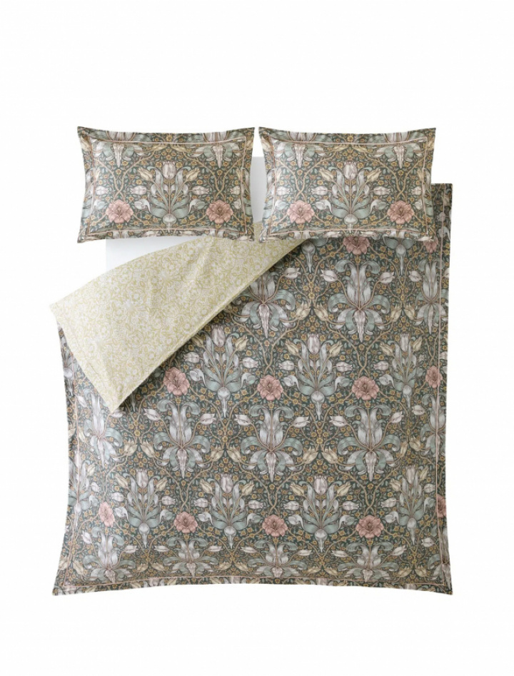 William Morris Sengetøj Spring Thicket Mineral i gruppen Sengetøj / Dynebetræk / Størrelse / hos Sängvaruhuset Elgen (502125330218000)