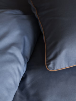 Hoie Påslakanset Oslo Satin Mörkblå 150x210 cm