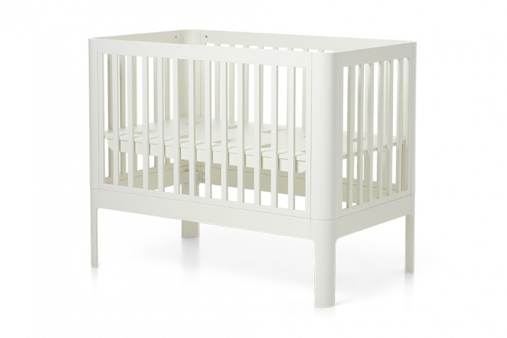 Flexa Nova Baby bed Cream White ryhmässä Sängyt / Kerrossängyt ja lastensängyt / Lastensängyt / Lastensänky 120x200 cm @ Sängvaruhuset Elgen (80-39801-10201)
