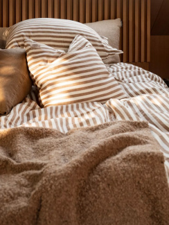 Lovely Linen Misty Påslakan Edge Almond