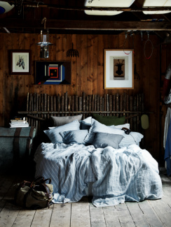 Lovely Linen Misty Påslakan Stripe Sky