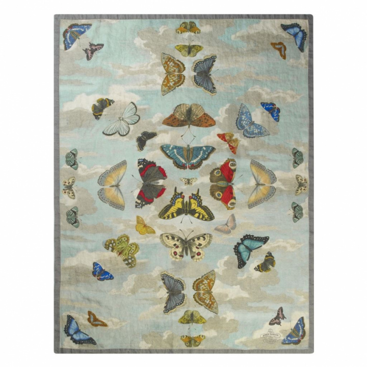 Designers Guild Mirrored Butterflies Sky 130x180cm i gruppen Tillbehör / Filtar/Plädar hos Sängvaruhuset Elgen (BLJD5003)