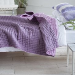 Designers Guild Chenevard Damson & Magenta Throw