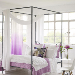 Designers Guild Chenevard Damson & Magenta Throw