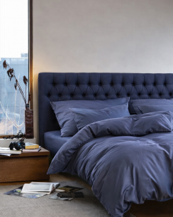 Elgen Sängynpääty Syvään nappikiinnitetty