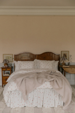 Garbo & Friends Pussilakana Seersucker Poppy 150x210 cm