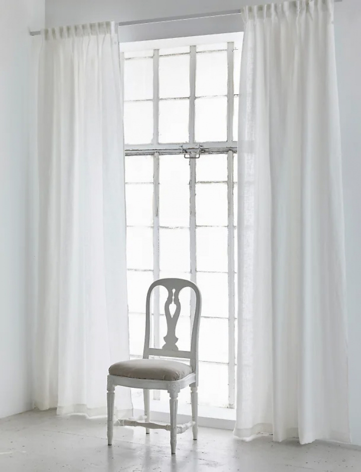 Himla Twilight Gardin Off-White i gruppen Tillbehör / Gardiner hos Sängvaruhuset Elgen (L22198-00141-120100)