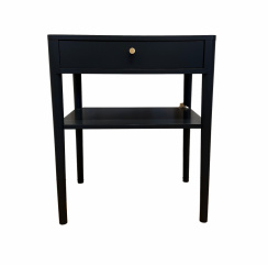 K.A ROOS Diplomat Yöpöytä Aubergine